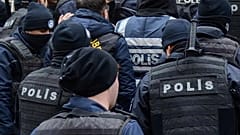 Ünlülere operasyonlar sürüyor