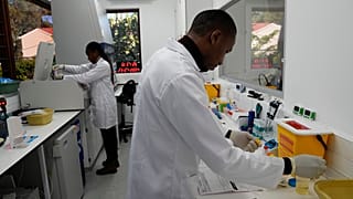 Zimbabwe launches groundbreaking HIV prevention drug Lenacapavir
