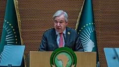 الأمين العام للأمم المتحدة، أنطونيو غوتيريش، يلقي كلمة خلال القمة السنوية للاتحاد الإفريقي في مركز أديس الدولي للمؤتمرات في أديس أبابا، إثيوبيا، يوم السبت 14 فبراير 2026. 