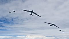 Bombarderos y cazas estadounidenses