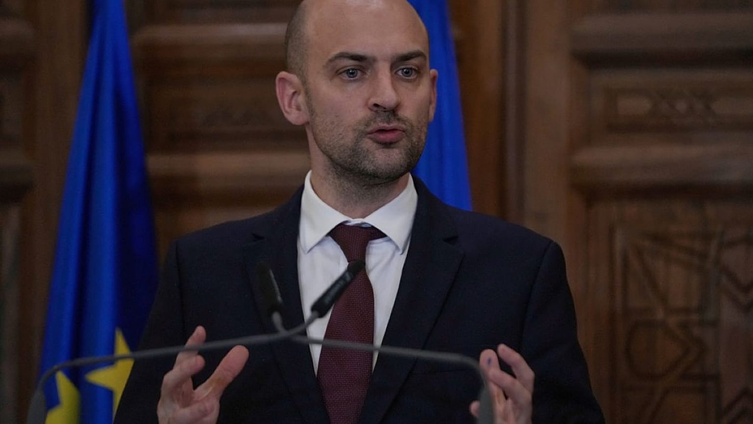  وزير الخارجية الفرنسي جان نويل بارو يتحدث خلال مؤتمر صحفي في بيروت، لبنان، يوم الجمعة 6 فبراير 2026. 