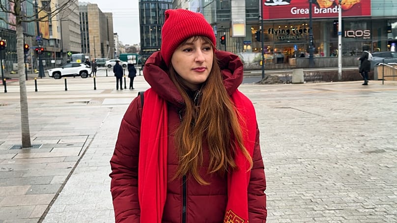  24 lutego 2022 roku o 5:18 Irynę obudziły SMS-y z pierwszymi informacjami o atakach w Kijowie. Potem mogła już obserwować wybuchy przez własne okno.