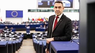Roberto Vannacci fa ora parte del gruppo Europa delle Nazioni Sovrane (Esn)