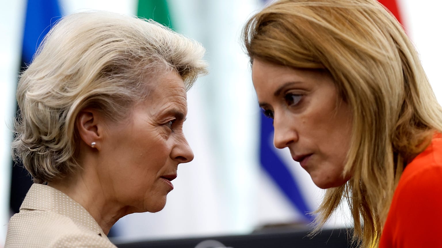 Ursula von der Leyen és Roberta Metsola