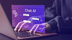 Google, OpenAI und Anthropic berichten von zunehmenden KI‑»Destillations«-Angriffen, bei denen Antworten geklaut und in kleinere Modelle eingespeist werden.