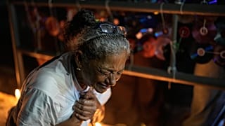 Virrasztás egy börtön előtt - Guatire, VENEZUELA