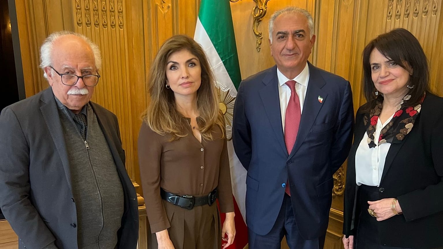 دیدار رضا پهلوی و یاسمین پهلوی (اعتماد امینی) با شهلا شفیق و داریوش آشوری