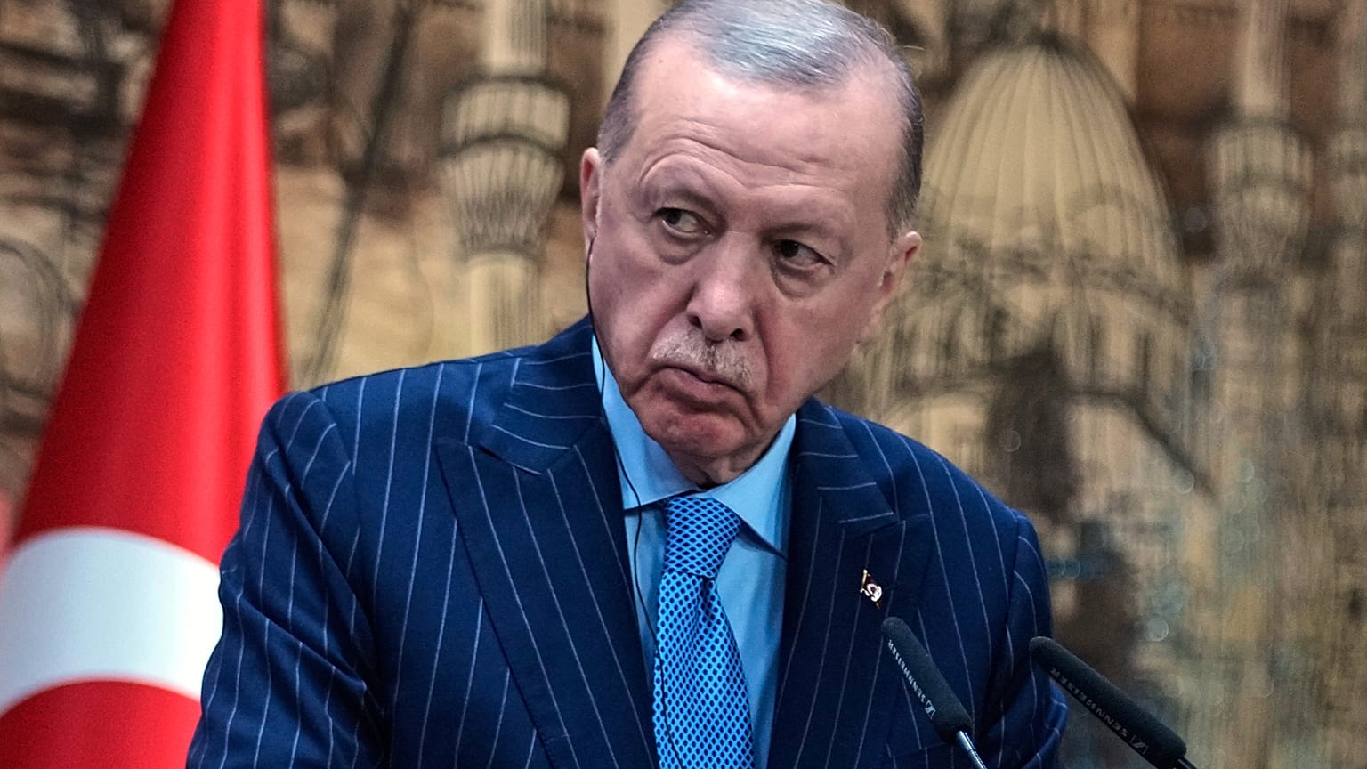 Cumhurbaşkanı Recep Tayyip Erdoğan, İstanbul'da Somali Cumhurbaşkanı Hasan Şeyh Muhammed ile düzenlenen ortak basın toplantısında. / 30 Aralık 2025