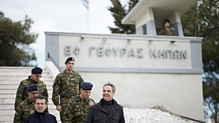 Ο πρωθυπουργός Κυριάκος Μητσοτάκης επισκέπτεται τον Συνοριακό Σταθμό των Κήπων, κατά τη διάρκεια επίσκεψής του στην Περιφερειακή Ενότητα Έβρου