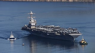 A Ford a görög partoknál