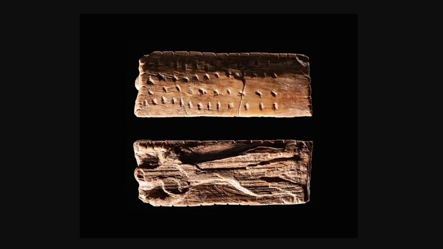 Geißenklösterle Mağarası'ndan yaklaşık 38 bin yıllık figür