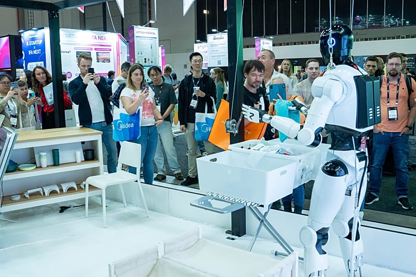 Die Roboter können im Alltag helfen.