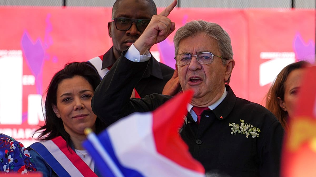 "Epstine, pas Epstein" : Mélenchon réagit sur les accusations d'antisémitisme