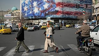 İran'ın başkenti Tahran'daki İslam Devrimi Meydanı, arşiv görüntüsü.