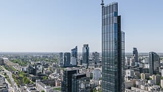 Budynek Varso w Warszawie, najwyższy biurowiec w Europie liczący 310 m wysokości, 2022 r.