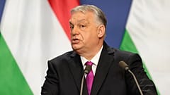 Ungarns Premierminister Viktor Orban spricht während einer Pressekonferenz mit US-Außenminister Marco Rubio in Budapest, Ungarn, Montag, 16. Februar 2026. (AP Photo/Alex Bran