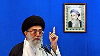 Ali Khamenei, és elődje
