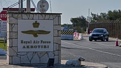 Η είσοδος της βάσης στο Ακρωτήρι