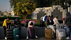 Dubai galt lange als sichere, stabile Oase in einer unruhigen Region. Die aktuelle Lage erschüttert nun Touristinnen, Touristen und Einheimische.