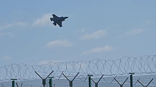 Un caza despega de la base británica de Akrotiri, el 2 de marzo de 2026