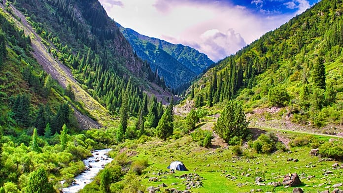Kyrgyzstan: A prime destination for nature tourism, mountain adventures and nomadic hospitality