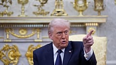 US-Präsident Donald Trump spricht zu Reportern im Weißen Haus, 3. März 2026