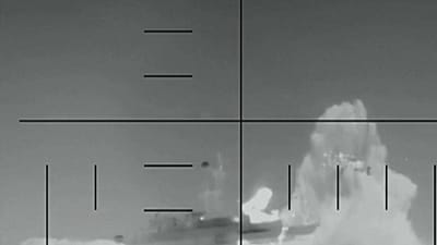 Un submarino de Estados Unidos ha hundido un buque de guerra iraní en aguas internacionales en el océano Índico