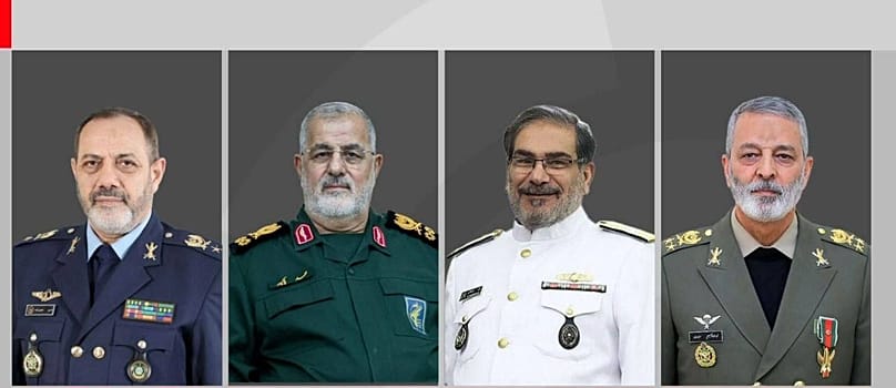 رئیس ستاد کل نیروهای مسلح، وزیر دفاع، فرمانده سپاه پاسداران و دبیر شورای دفاع ایران در حمله نخست کشته شدند