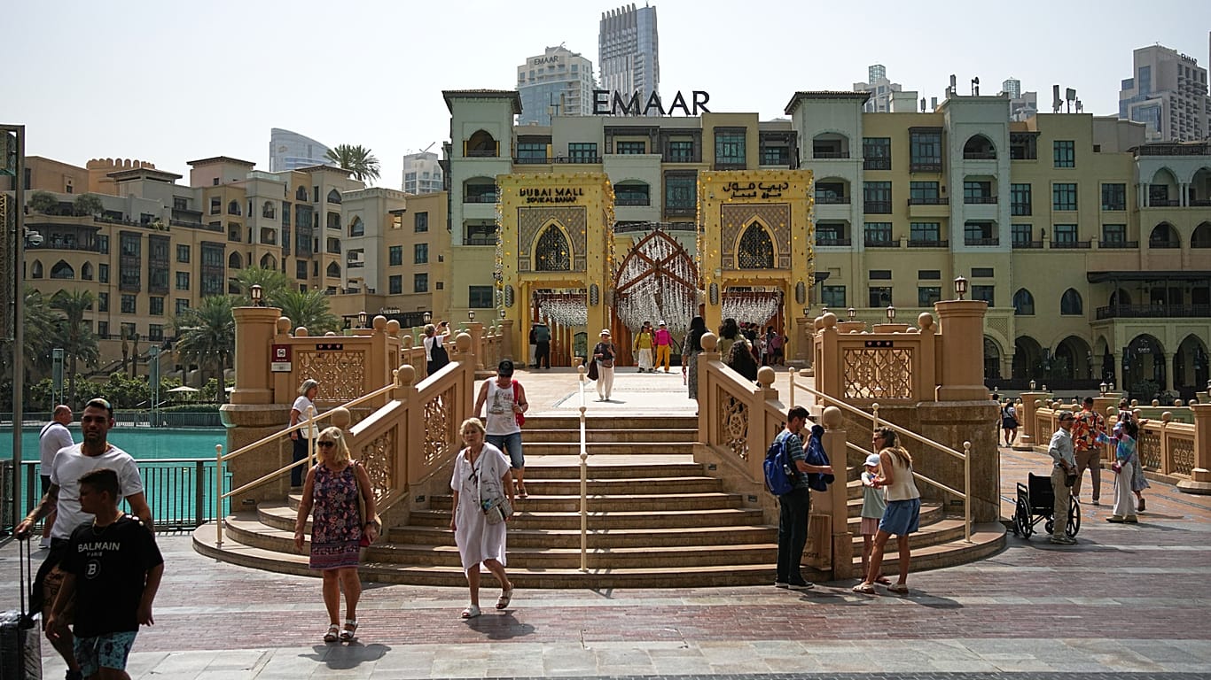 Iran Conflict costs Middle East Travel And Tourism Industry 515 iran-conflict-costs-middle-east-travel-and-tourism-industry-515