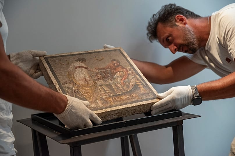 Mosaico riportato a Pompei