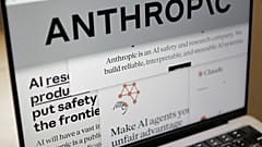 Auf einem Computerbildschirm in New York sind am Donnerstag, 26. Februar 2026, Seiten der Anthropic-Website und das Firmenlogo zu sehen.