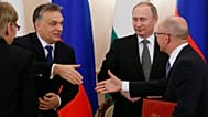 Orbán Viktor Szergej Kirijenkóval kezel 2014-ben Moszkvában