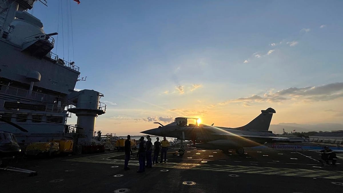 Guerre au Moyen-Orient : la France complète son dispositif en Méditerranée avec un porte-hélicoptère