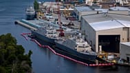 Le navi in costruzione sono attraccate al Fincantieri Marinette Marine venerdì 12 luglio 2024 a Marinette, Wisconsin.
