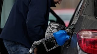 Illusztráció: tankolás