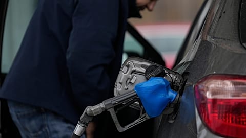 Illusztráció: tankolás