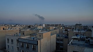 More airstrikes batter Tehran, Iran refuses to surrender