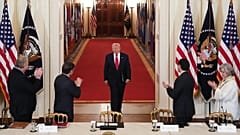 Donald Trump witany na konferencji w Białym Domu