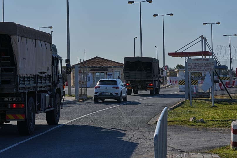 A brit légierő ciprusi bázisa Limassol közelében a 2026 március eleji dróntámadás után