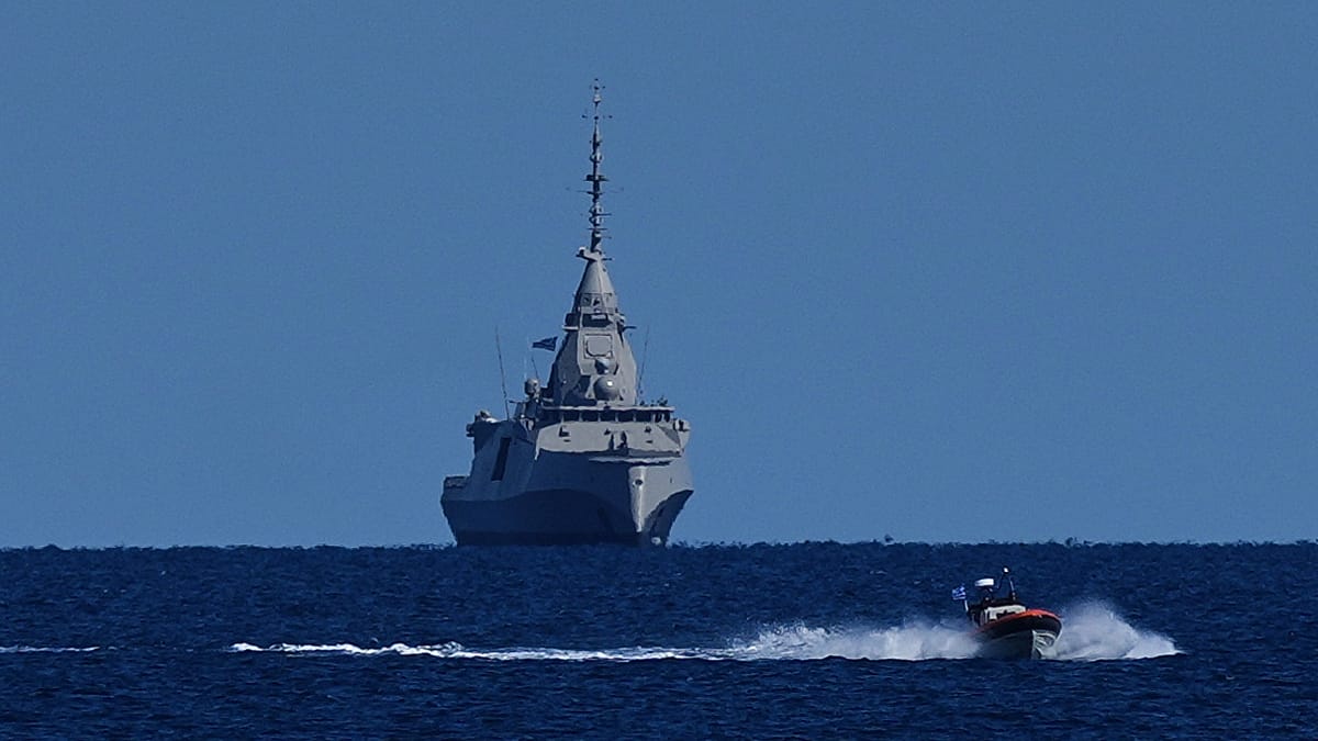 Macron se rend à Chypre, l'Italie envoie une frégate pour protéger l'île