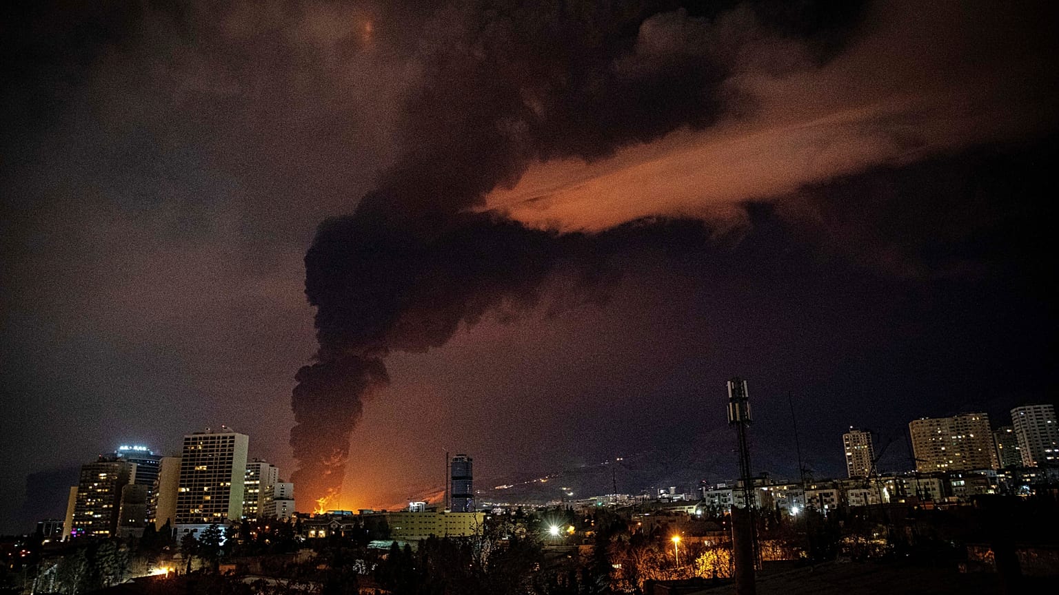 القصف على العاصمة الإيرانية طهران