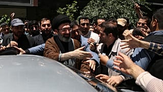 مجتبى، نجل المرشد الأعلى الإيراني السابق آية الله علي خامنئي، 