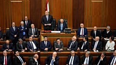 الرئيس اللبناني جوزاف عون يلقي أول خطاب له في مجلس النواب بعد أدائه اليمين الدستورية في بيروت – 9 يناير/كانون الثاني 2025.