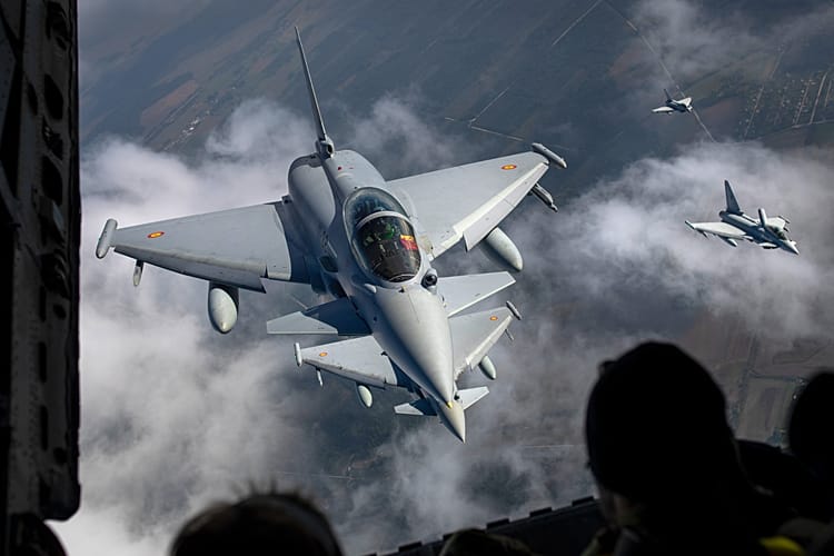 Asas para Portugal: quais os aviões de combate prontos para ingressar ...