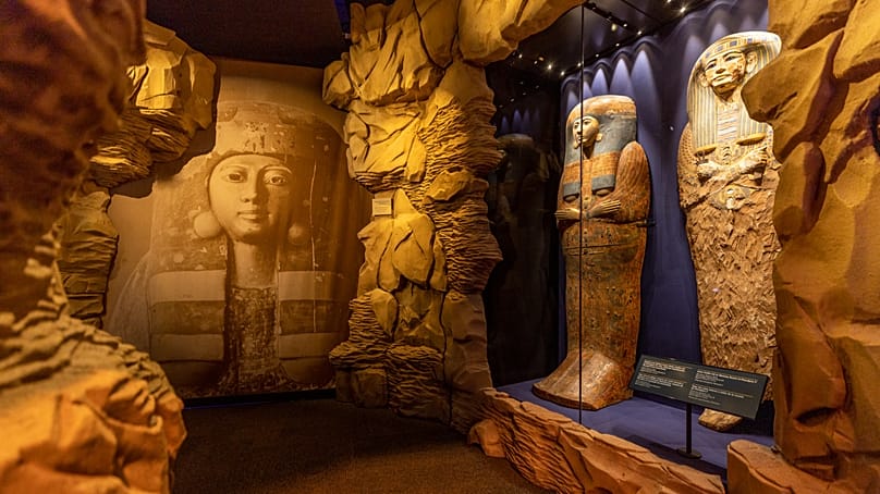 « Ramsès et l’or des pharaons : l’exposition » se tient à Londres jusqu’à la fin mai 2026