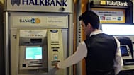 Ankara'da bir Halkbank ATM'si, 16 Ekim 2019