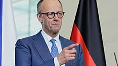 Bundeskanzler Friedrich Merz bei einer Pressekonferenz in Berlin, Deutschland, Dienstag, 10. März 2026.