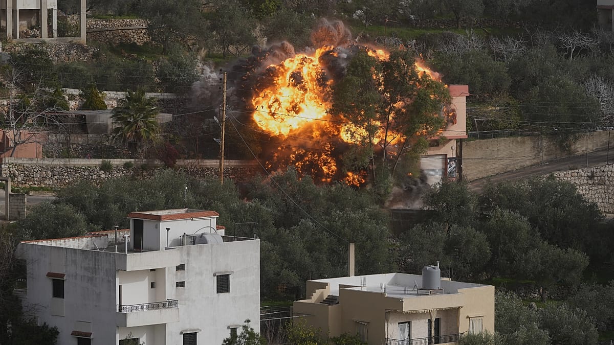 Après la mort d’un prêtre libanais sous les bombes, l’Église catholique divisée sur la guerre