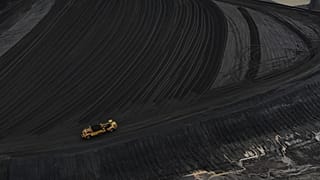 Il carbone rischia di "risorgere" per colpa della guerra in Medio Oriente