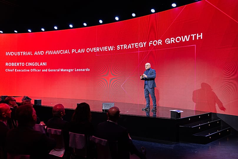 Il ceo di Leonardo illustra il piano industriale 2026-2030